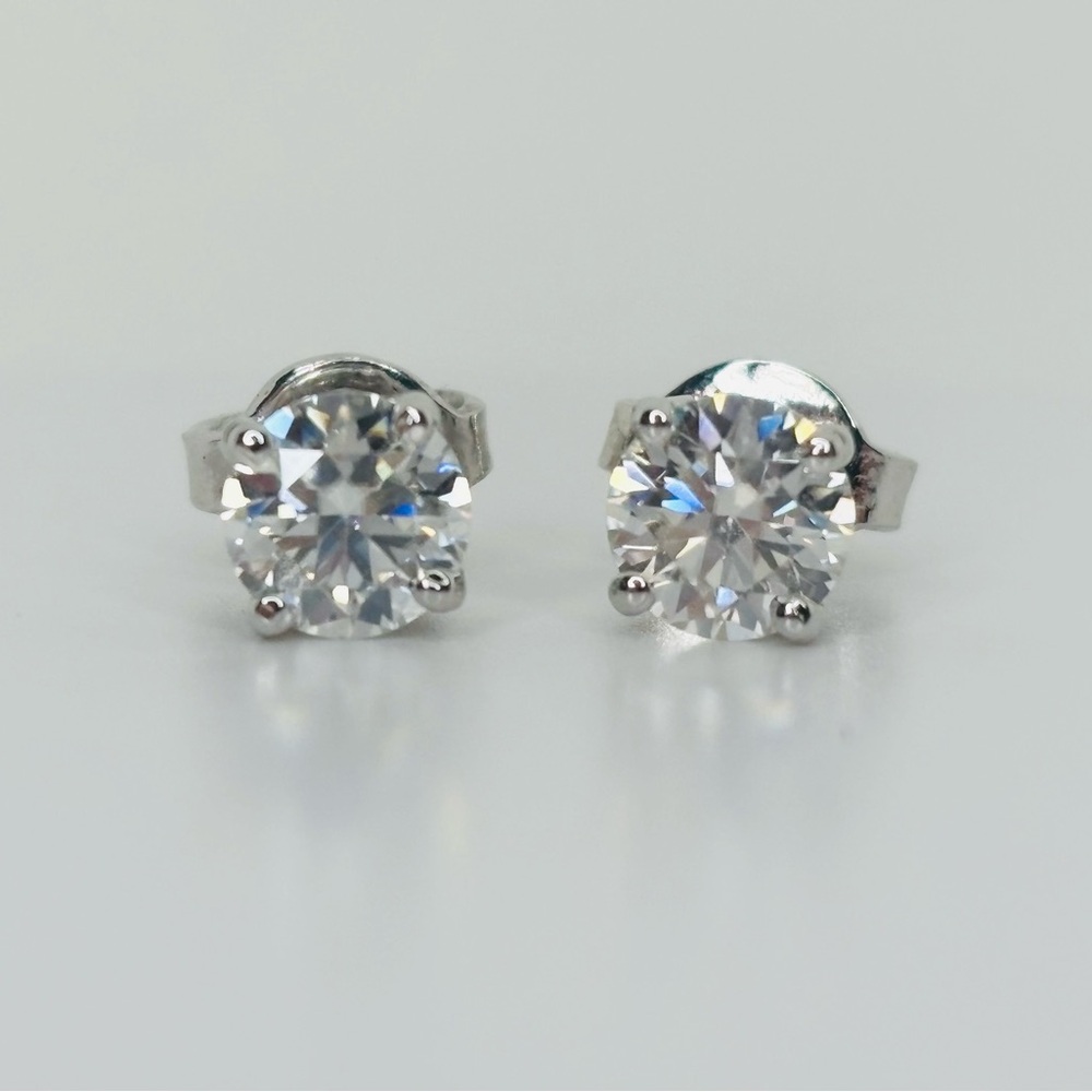 2ct MOISSANITE Earrings